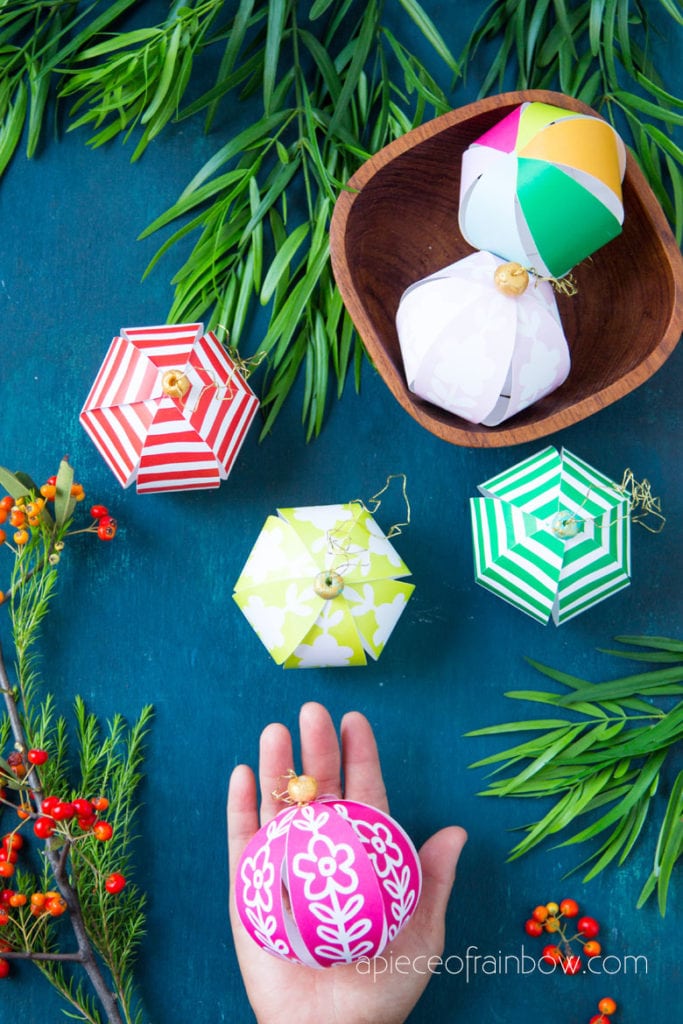 Beautiful DIY Paper Christmas Ornaments in 5 Minutes! - A Piece Of ...