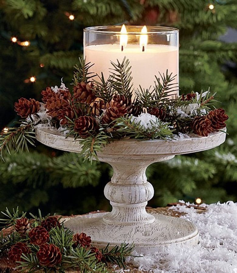 Simple and Inexpensive Christmas Table Centerpiece - Bless'er House