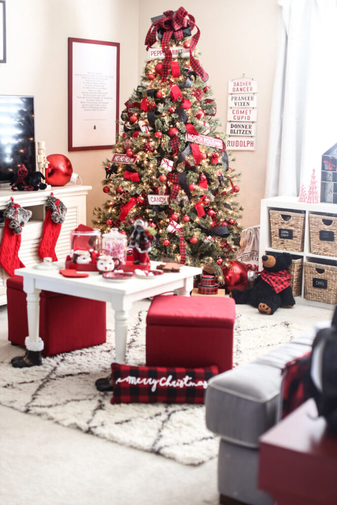 25 Best Christmas Tree Ribbon Ideas & Pro Decorating Secrets - A Piece ...